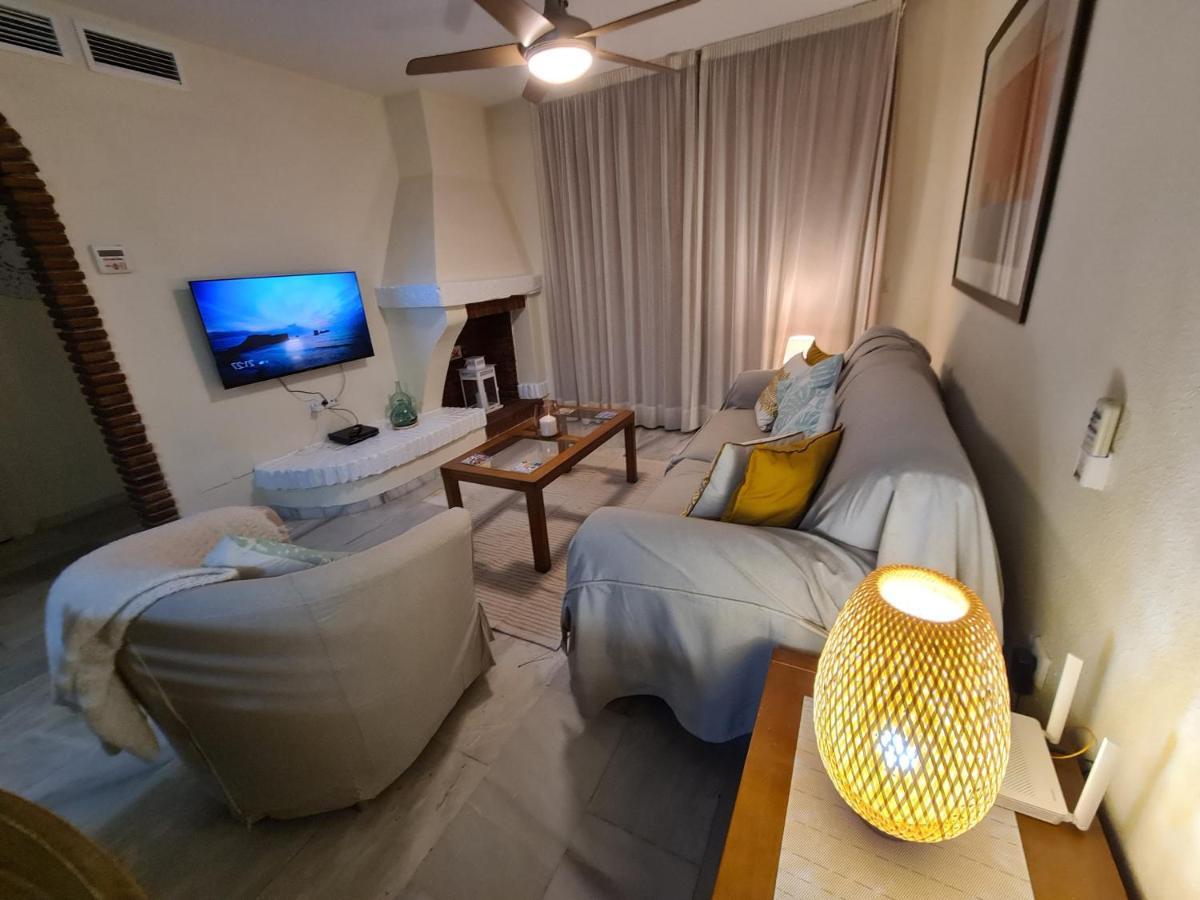 Club Calahonda Walking Distance To Beach Sitio de Calahonda Exterior photo