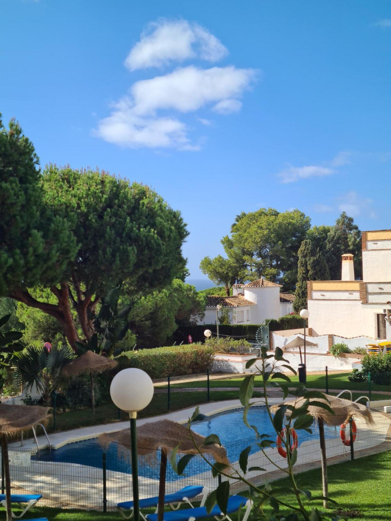 Club Calahonda Walking Distance To Beach Sitio de Calahonda Exterior photo